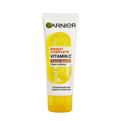 Garnier Bright Complete Vitamin C Face Wash 100g