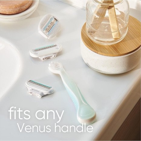 Gillette Venus Smooth Sensitive Razor – 2 Blades