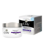Olay Natural Aura 7-in-1 Nourishing Repair Night Cream – 50g